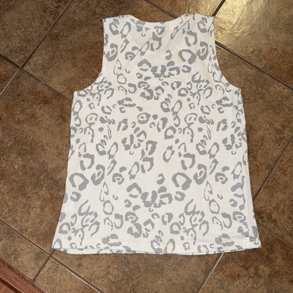 Women’s leopard print tank, size small - Picture 3 of 3